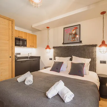 Hotell Terresens - L'eclat Des Veriaz - New